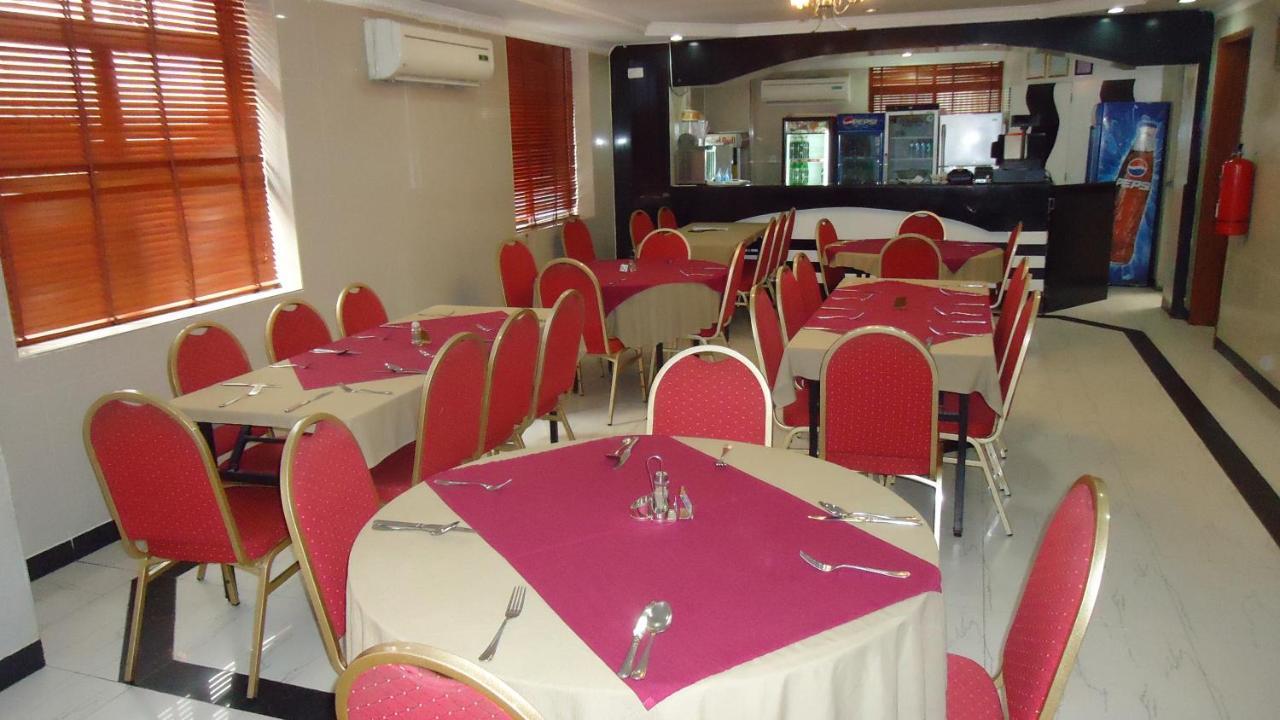 Rainbow Hotel Dar-es-Salaam Eksteriør bilde